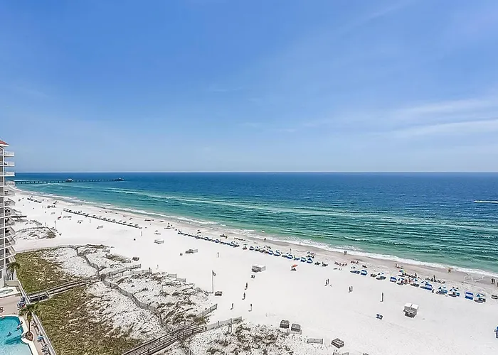 Gulf-front W Access Wifi Balcony & Shared Pools Hot Tubs & Gym Holiday home *