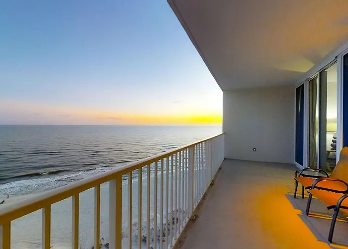 Gulf-front W Access Wifi Balcony & Shared Pools Hot Tubs & Gym Holiday home *