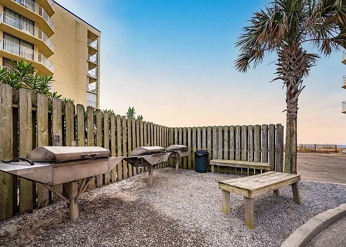 Gulf-front W Access Wifi Balcony & Shared Pools Hot Tubs & Gym * Gulf Shores
